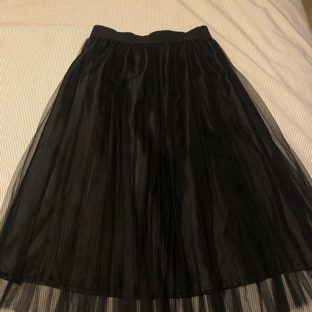 Black tulle skirt!